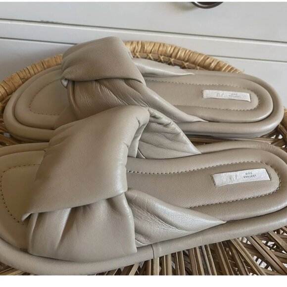 H&M Leather Premium Selection Comfort Wide Knot Puff Slide Sandals size 9 (40) - Picture 2 of 5